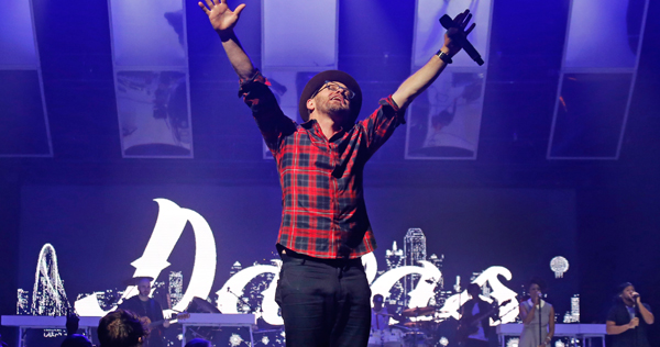 TobyMac at Fiddlers Green Amphitheatre